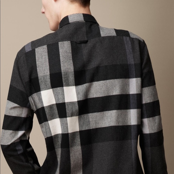 SOLD-BURBERRY BRIT EXPLODED CHECK BUTTON DOWN - Picture 2 of 8